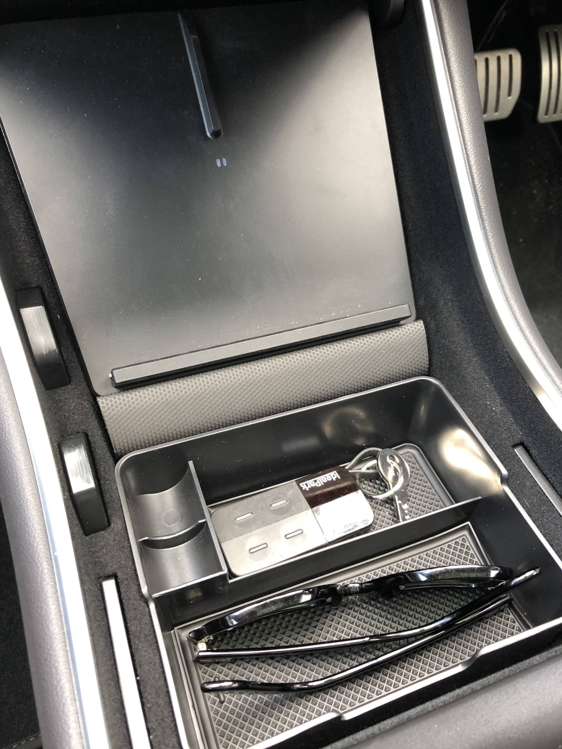 Tesla Model 3 centre console storage - TeslaEV.co.uk